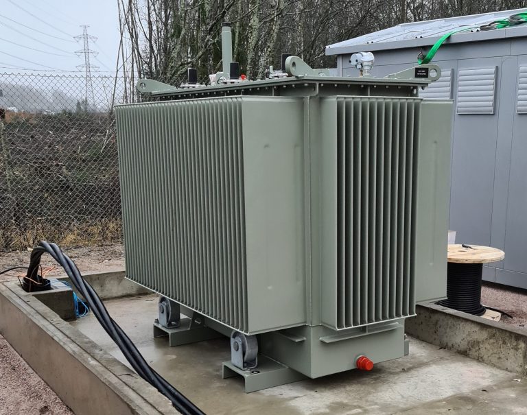 3 MVAr hermeettinen reaktori